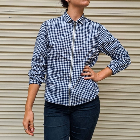 Navy blue & white gingham zip up with collar - Picture 3 of 10